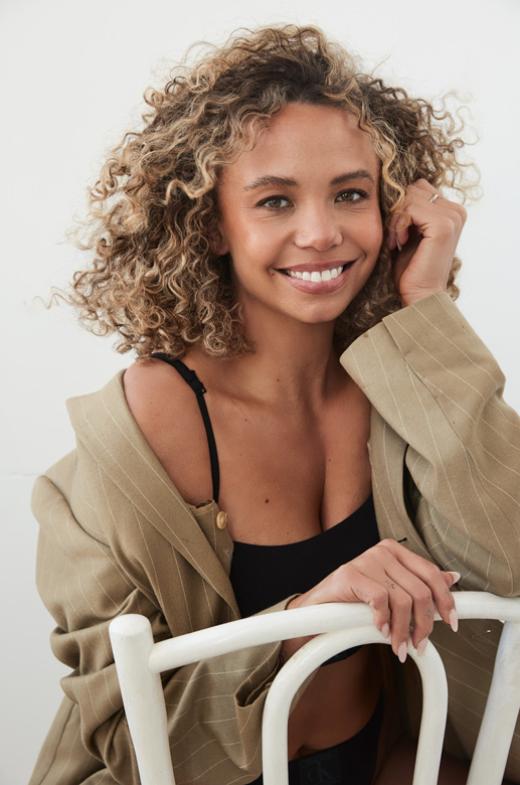 Alice Morris | Face Model and Casting Agency
