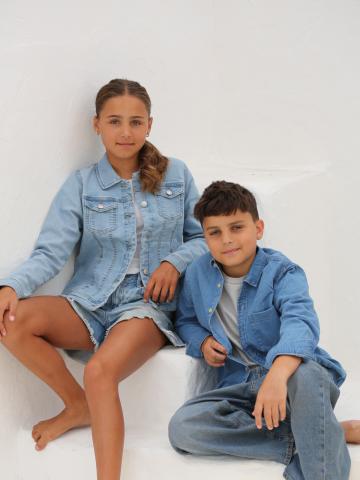 The Gibbons Siblings 