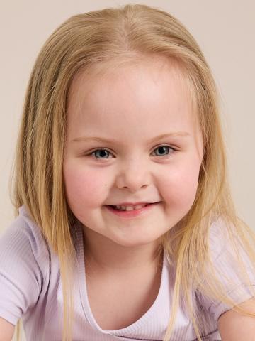 Ella Kenny 