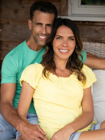 Elisabeth and Chris Roselli 