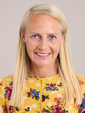 Nicola Carr
