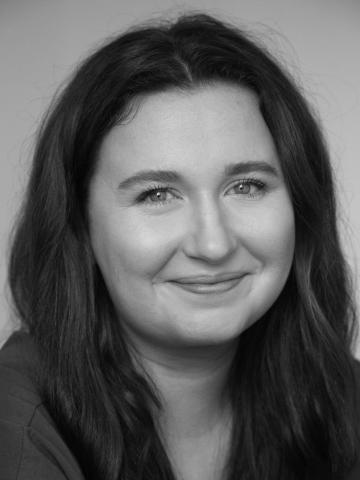 Aine Ellis